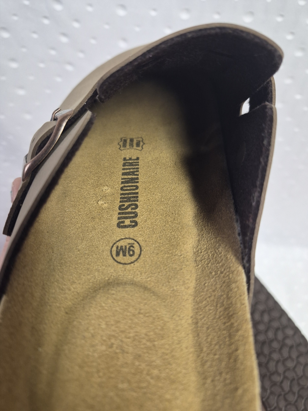*BRAND NEW* CUSHIONAIRE Hana Womens Clogs - Picture 12 of 13